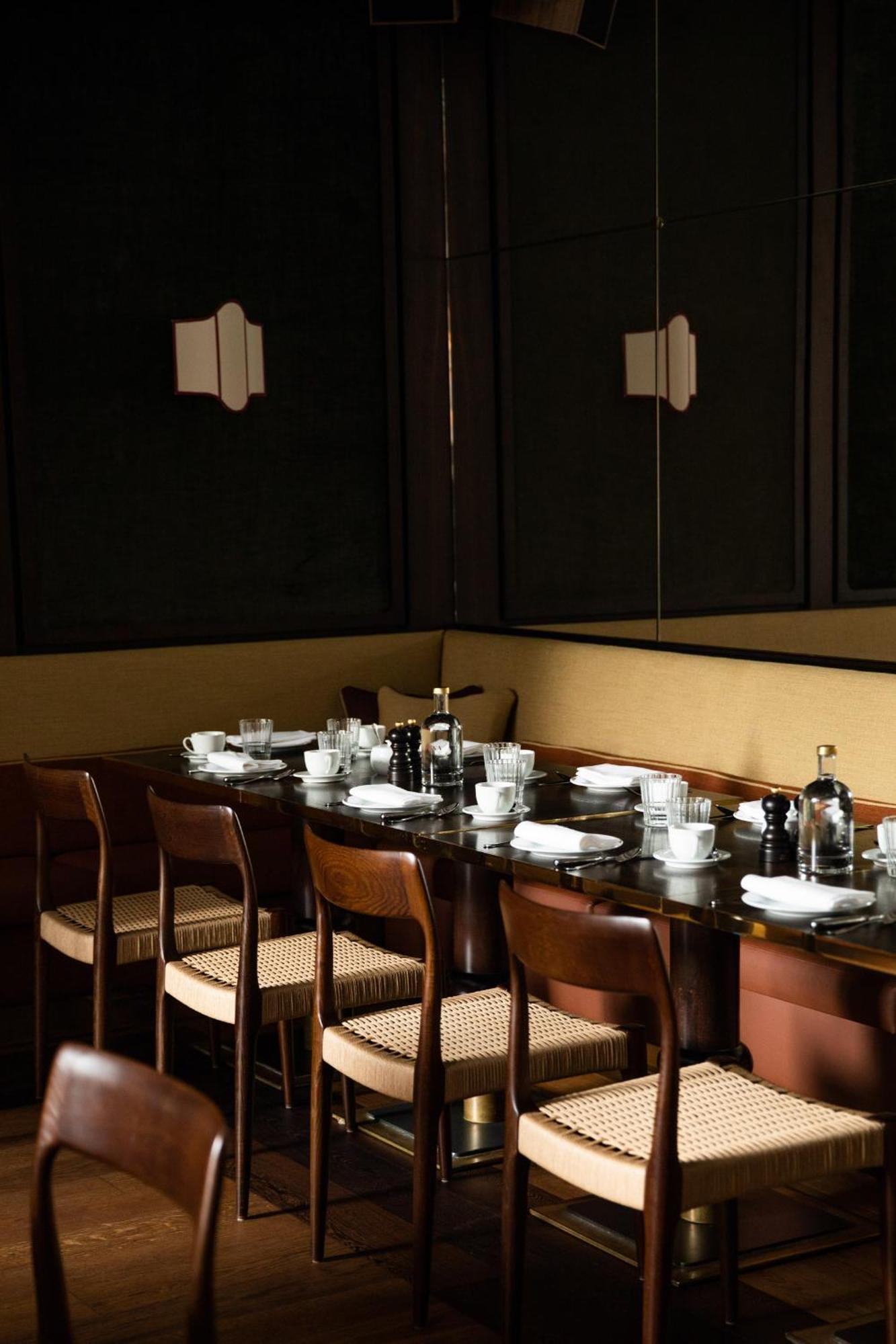 Parkhotel Mondschein, A Member Of Design Hotels Болзано Екстериор снимка
